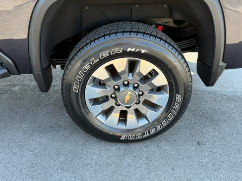 Certified 2024 Chevrolet Silverado 2500 LT w/ All Star Edition AWD/4WD image 10