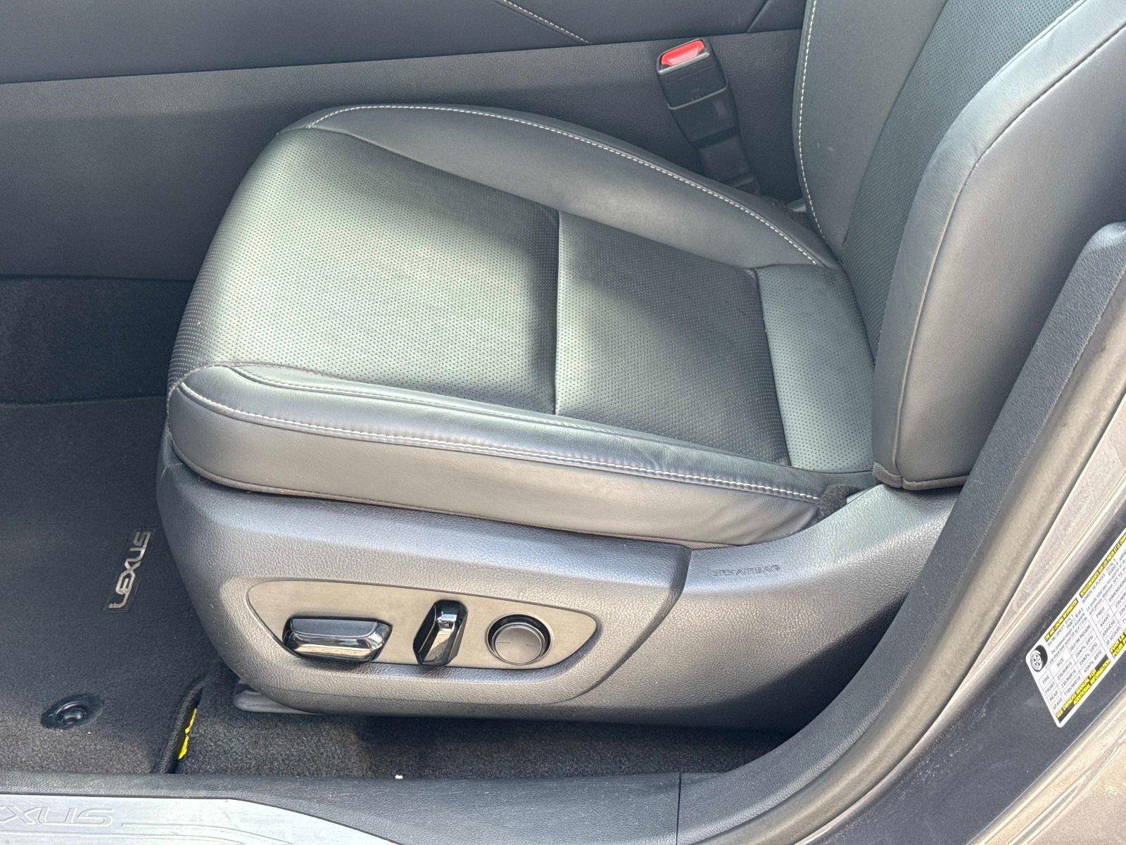 Used 2023 Lexus RX 350 FWD image 20