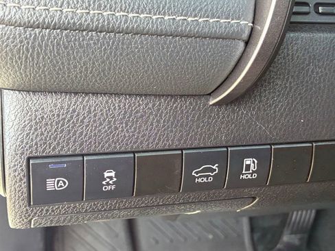 Used 2021 Toyota Camry XSE image 25