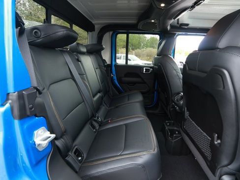 New 2026 Jeep Gladiator Sport image 27