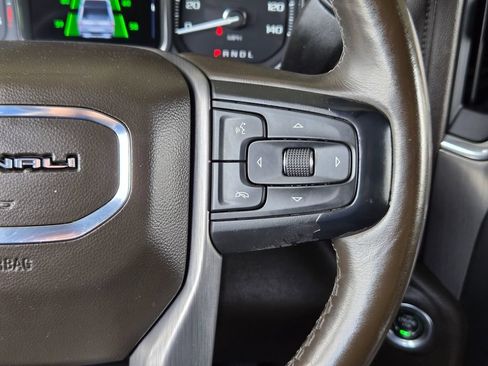 Used 2021 GMC Sierra 2500 Denali w/ Denali Ultimate Package AWD/4WD image 24