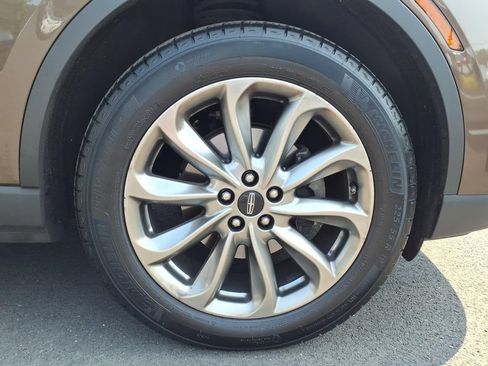 Used 2022 Lincoln Corsair AWD w/ Premium Package image 22