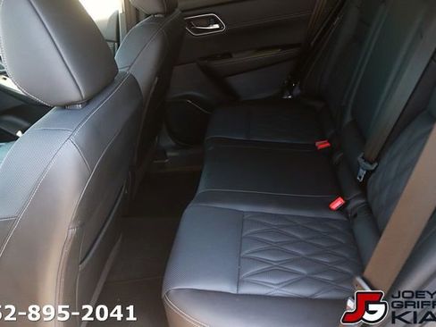 Used 2025 Nissan Rogue Platinum w/ Platinum Premium Package FWD image 15