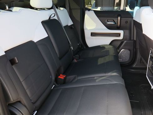 Certified 2022 GMC Hummer EV Edition 1 w/ LPO, Illumination Package image 28