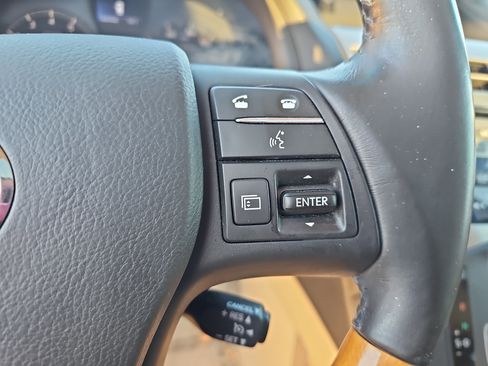 Used 2011 Lexus RX 350 2WD image 19