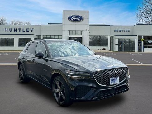 Used 2023 Genesis GV70 2.5T w/ Sport Prestige Package AWD/4WD image 3