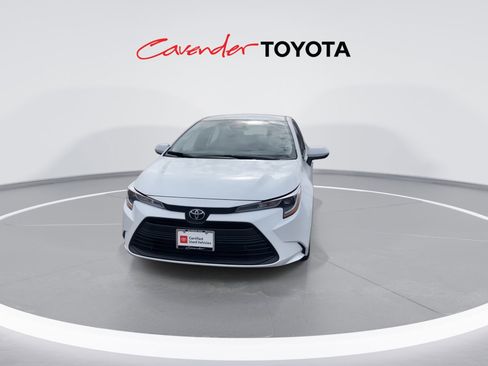 Certified 2026 Toyota Corolla LE image 3