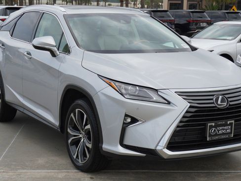 Used 2019 Lexus RX 350 FWD w/ Premium Package image 4