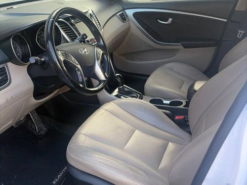 Used 2013 Hyundai Elantra GT w/ Style Pkg FWD image 8