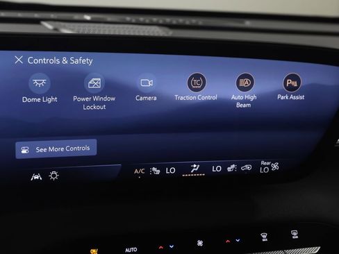 Used 2025 Buick Enclave Sport Touring FWD image 32