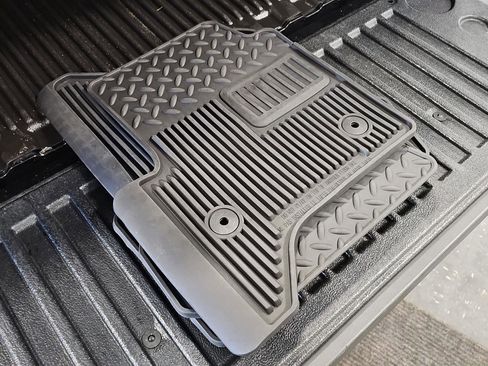 Used 2016 GMC Sierra 1500 SLE w/ SLE Value Package image 24