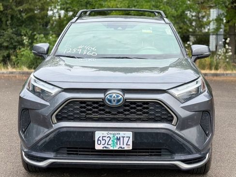 Used 2024 Toyota RAV4 SE w/ Weather & Moonroof Package AWD/4WD image 8