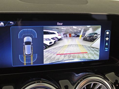 Certified 2025 Mercedes-Benz GLA 250 image 21