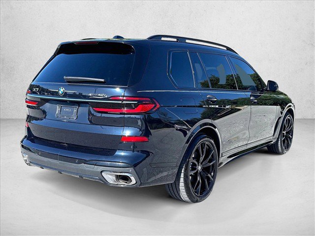 Used 2024 BMW X7 xDrive40i w/ M Sport Package AWD/4WD image 2