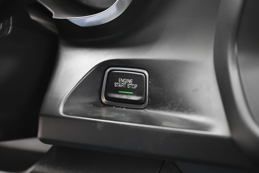 Used 2021 Chevrolet Camaro LT RWD image 23