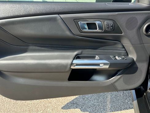 Used 2024 Ford Mustang GT Premium image 31