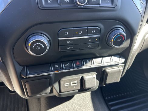 Used 2022 Chevrolet Silverado 1500 Custom w/ LPO, Dark Essentials Package image 26