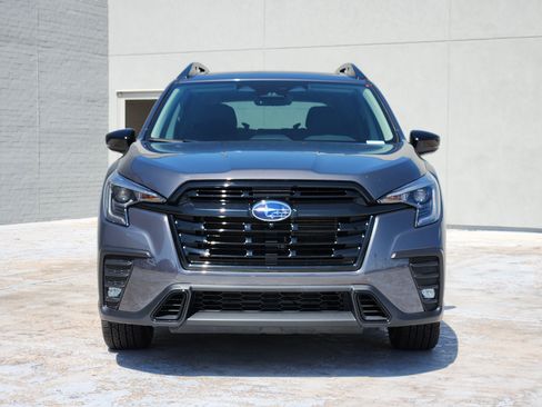 Used 2024 Subaru Ascent Onyx Edition Limited AWD/4WD image 3