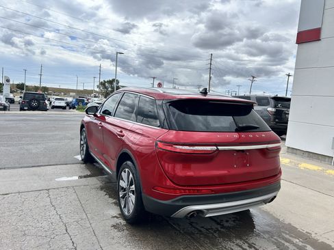 Used 2022 Lincoln Aviator Reserve w/ Equipment Group 201A RWD image 3
