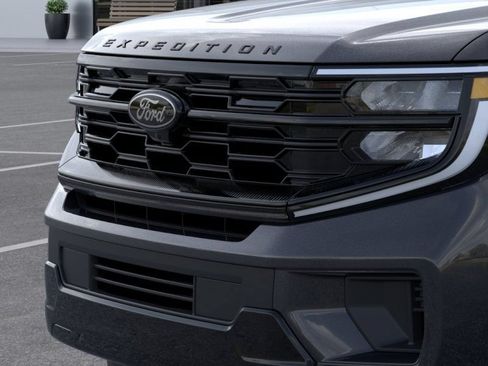 New 2026 Ford Expedition Max Platinum w/ Stealth Performance Package AWD/4WD image 18