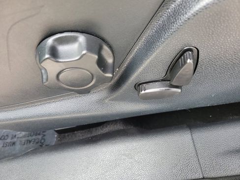 Certified 2019 Ford EcoSport SES image 24