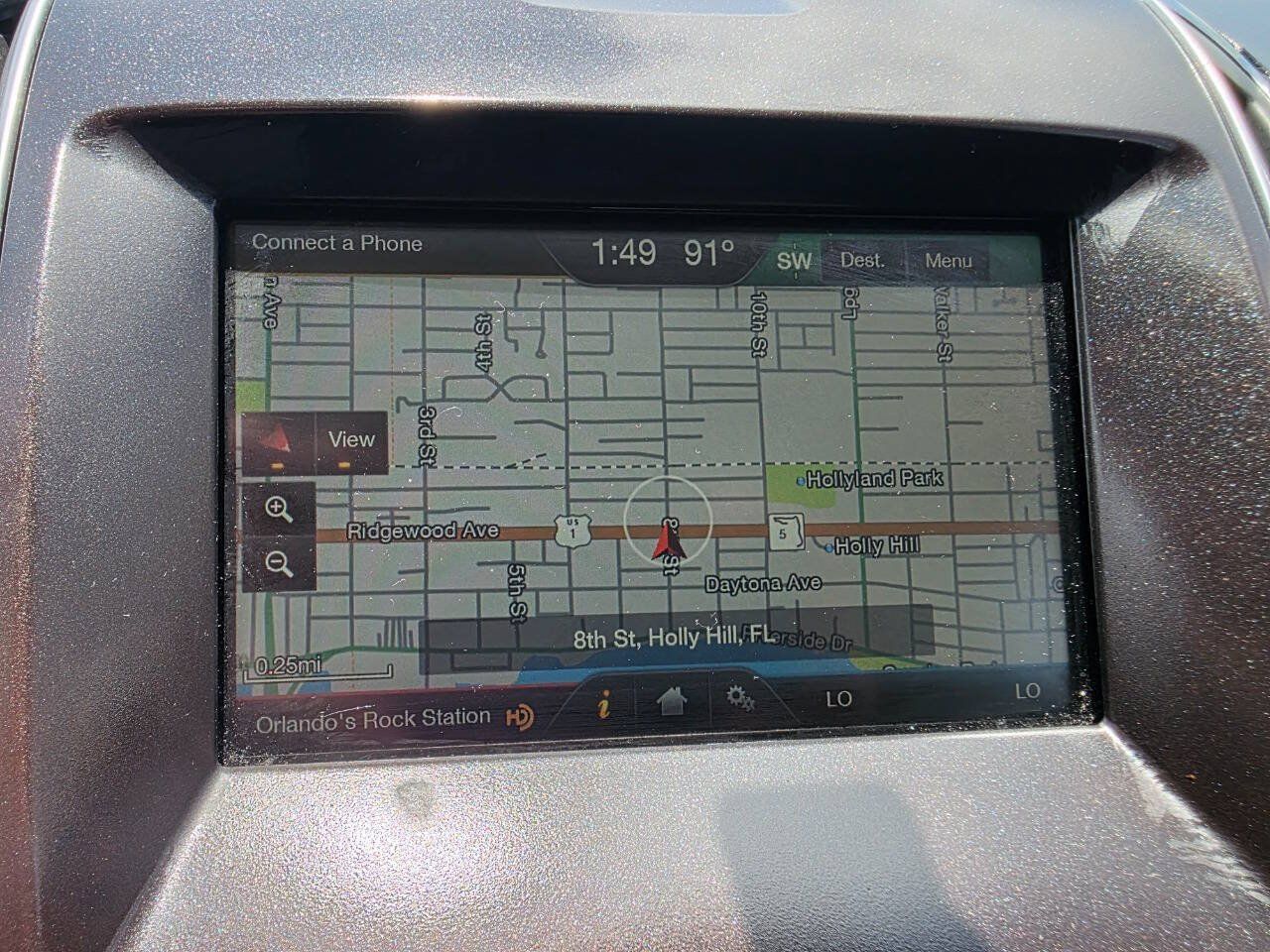 Used 2015 Ford Edge Titanium w/ Technology Package AWD/4WD image 17