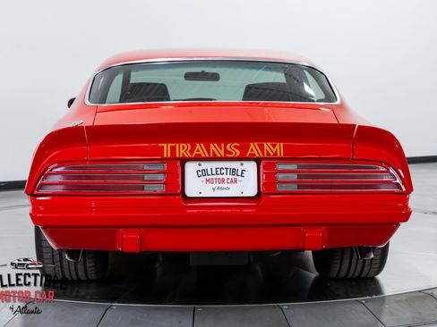 Used 2013 Chevrolet Camaro SS w/ SS Performance Package image 16