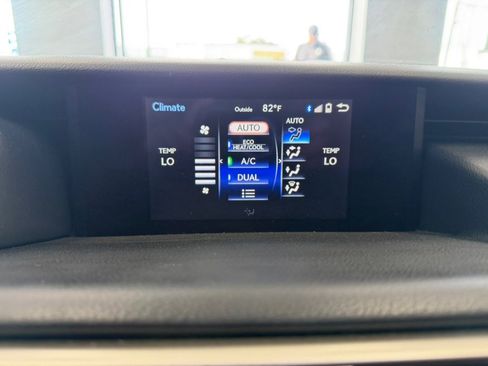 Used 2018 Lexus IS 300 F Sport w/ F Sport Package RWD image 60