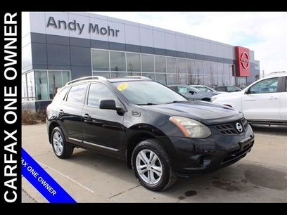 Used 2015 Nissan Rogue S w/ Convenience Package