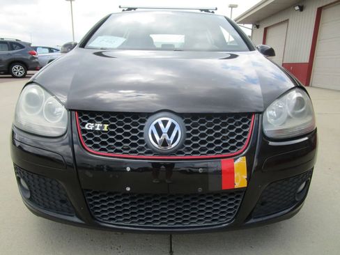 Used 2007 Volkswagen GTI 4-Door FWD image 4