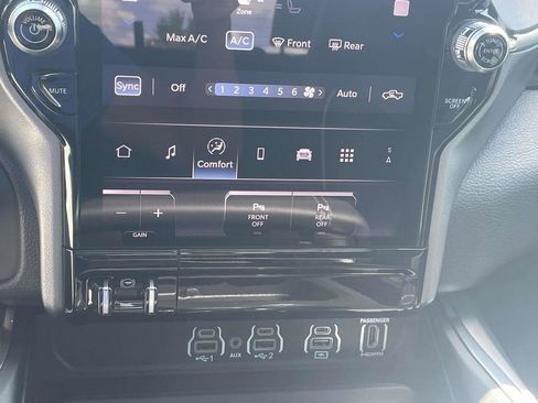 New 2026 RAM 1500 Laramie w/ Night Edition image 20