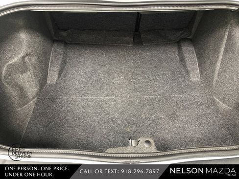 Used 2013 Dodge Challenger R/T image 34