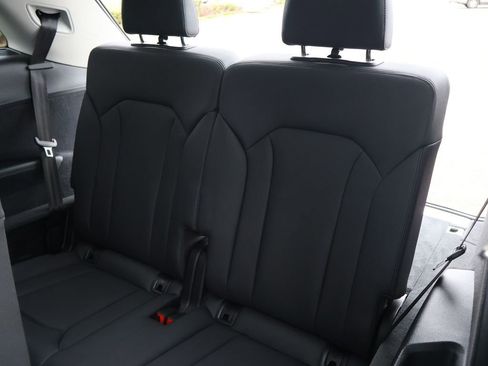 Used 2024 Audi Q7 2.0T Premium Plus image 27