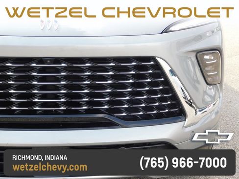 Used 2025 Buick Enclave Avenir w/ Super Cruise Package AWD/4WD image 9