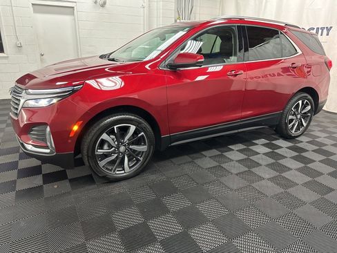 Used 2024 Chevrolet Equinox Premier image 5