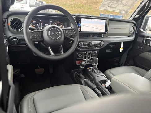 New 2026 Jeep Gladiator Mojave image 15