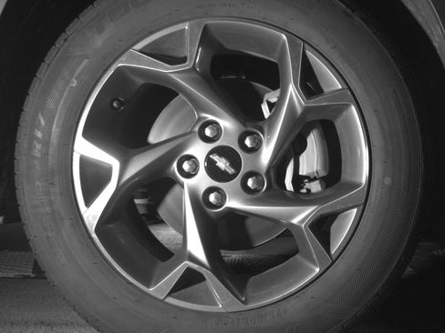 Used 2025 Chevrolet Trax LT w/ LT Convenience Package FWD image 13