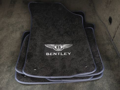 Used 2018 Bentley Flying Spur V8 AWD/4WD image 68
