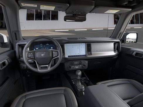 New 2026 Ford Bronco Outer Banks AWD/4WD image 9