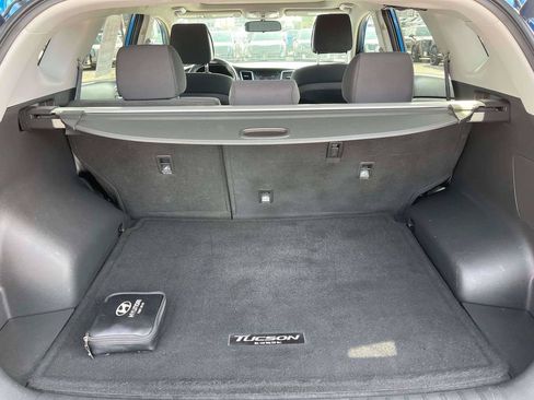 Used 2017 Hyundai Tucson Night w/ Cargo Package AWD/4WD image 7