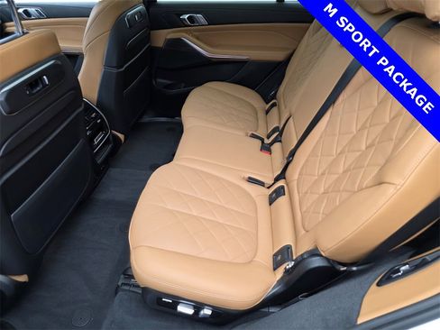 Certified 2023 BMW X7 xDrive40i w/ M Sport Package image 14
