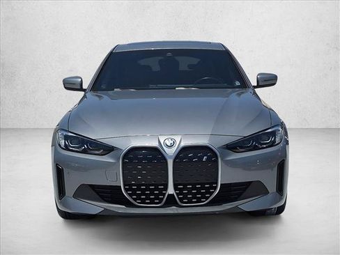 Used 2023 BMW i4 eDrive35 w/ Premium Package RWD image 2