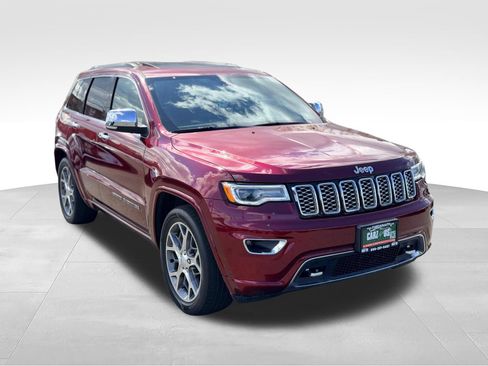 Used 2020 Jeep Grand Cherokee Overland AWD/4WD image 3