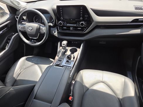 Used 2020 Toyota Highlander Limited AWD/4WD image 31