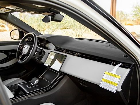 Certified 2026 Land Rover Range Rover Evoque S AWD/4WD image 29