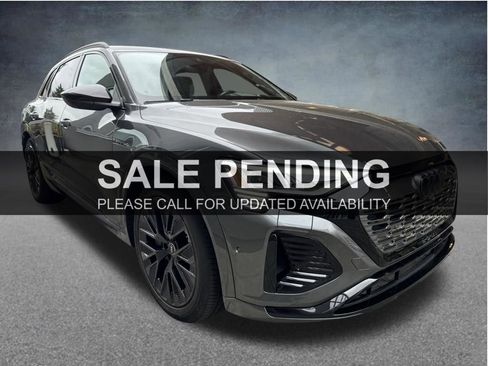 Used 2024 Audi Q8 e-tron Prestige w/ Prestige Package AWD/4WD image 1