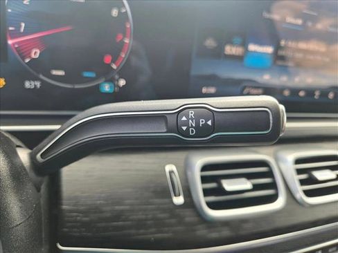 Used 2025 Mercedes-Benz GLE 350 4MATIC image 15