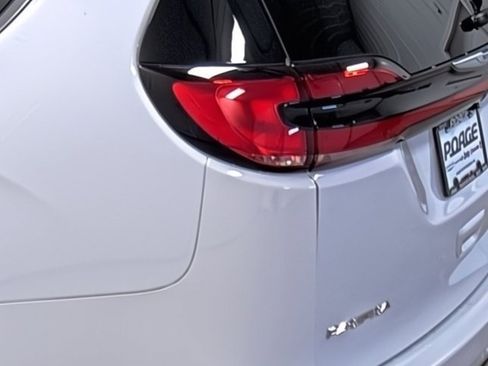 New 2026 Chrysler Pacifica Select image 10