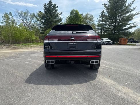 Used 2024 Volkswagen Atlas Cross Sport SEL Premium R-Line AWD/4WD image 3