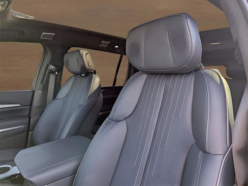 New 2025 Cadillac Escalade IQ Luxury 2 image 10